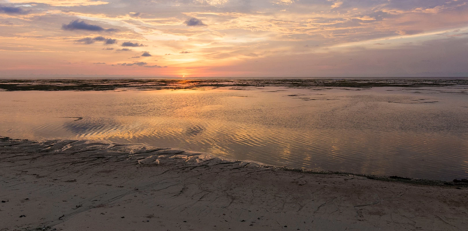 Sunsets in the Philippines - Cape Bolinao 